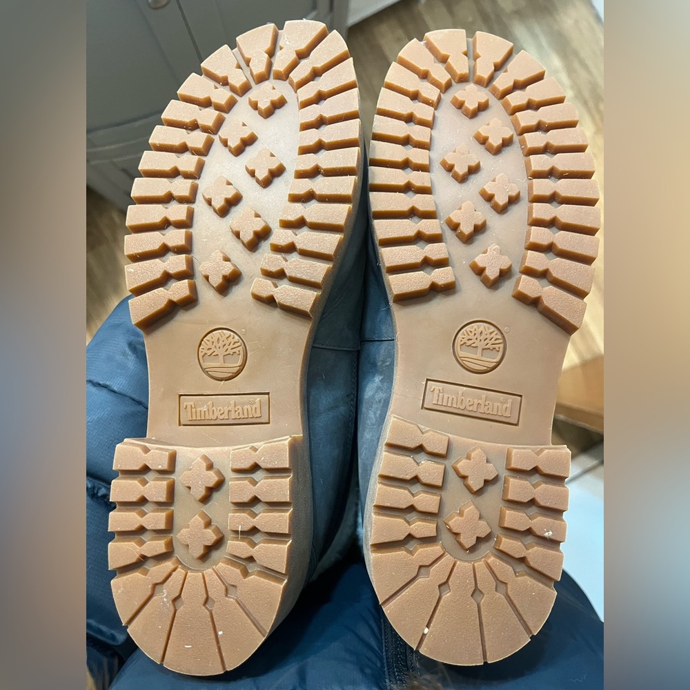Waterproof Timberland Boots - Picture 8 of 8